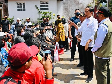 Pastikan Evakuasi Korban Gempa Berjalan Baik Presiden Kembali Ke