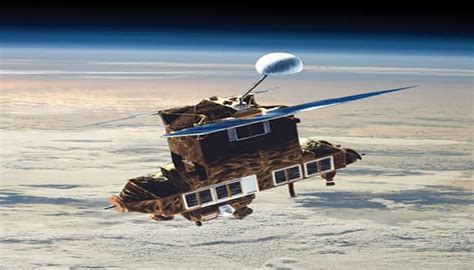 Nasas 38 Year Old Satellite Erbs To Fall From Sky This Weekend Is It