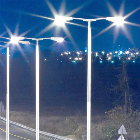 Customizable 6 12m Galvanized Street Light Poles For Road Or Highway