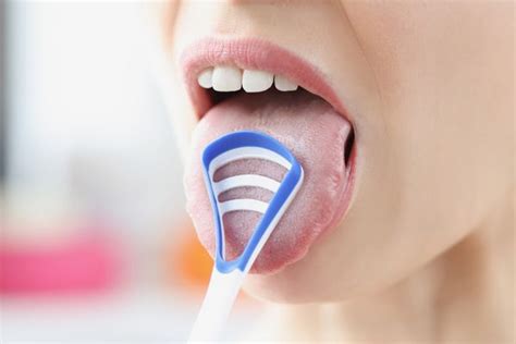 How To Clean Your Tongue Benefits Why Are They Important Healting