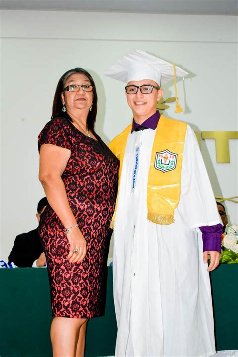 La Graduaci N Clase Instituto San Juan Bosco En Honduras