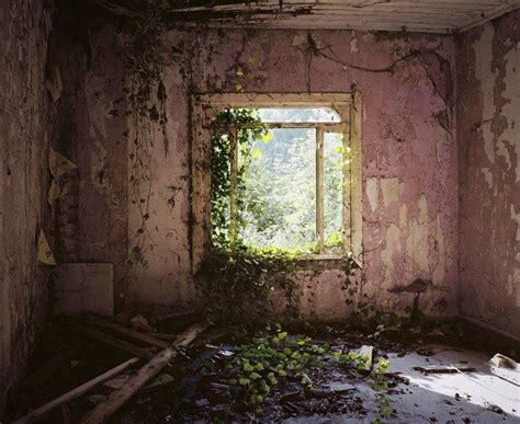 The Eerie Allure Of Abandoned Houses Abandoned Houses Apocalypse