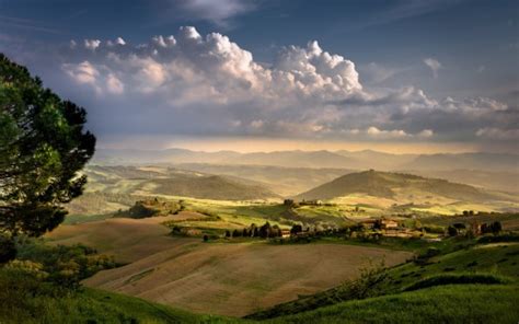 Green Landscape Italy - Landscape Photography Hd - 2560x1440 - Download ...