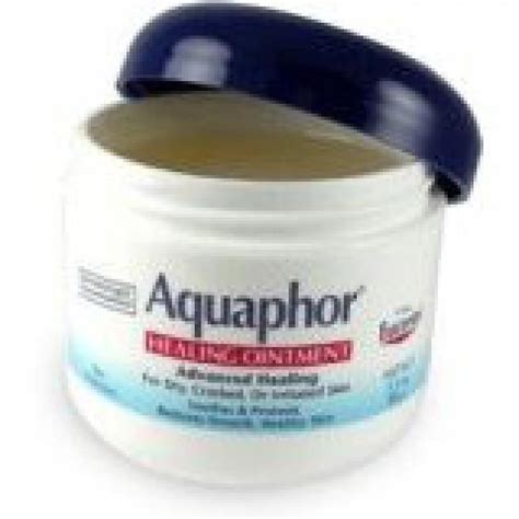 The Best Emollient Moisturizers For People With Eczema Aquaphor