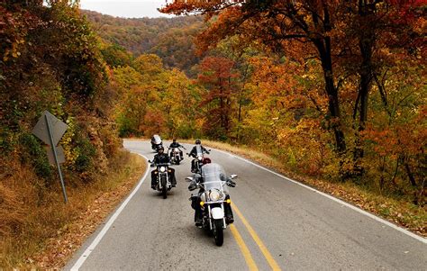 Best Fall Drives Through the Ozarks | 417 Magazine