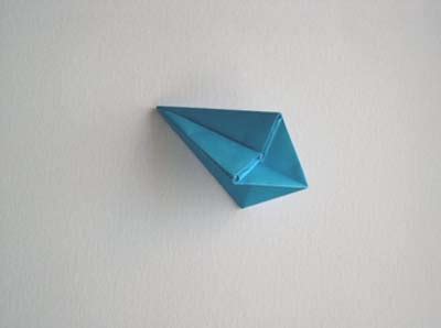 Easy Origami Diamond Instructions and Photo Diagrams - How to make a Simple Origami Diamond