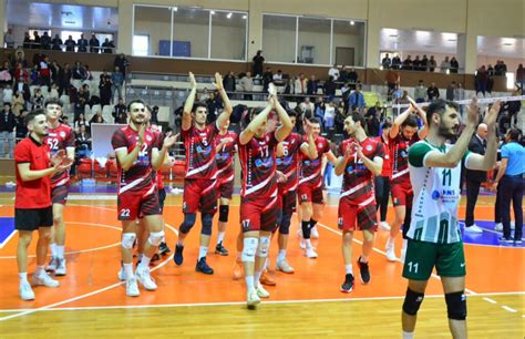 Akku Tan Fenerbah E Kar S Nda Nemli Galibiyet Voleybolunsesi