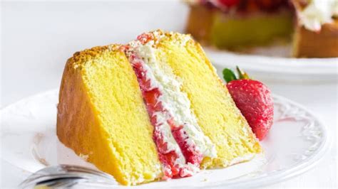 Show Stopping Cakes You Wont Believe You Can Make At Home Erren S