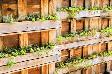 5 Creative Ways to Recycle Pallets - Export Pallets