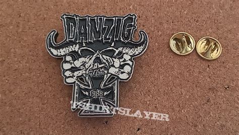 Danzig Shaped Pin Badge N5 Tshirtslayer Tshirt And Battlejacket Gallery