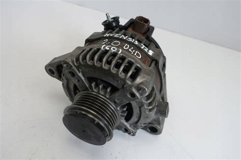 Toyota Avensis T25 2 0 D4D ALTERNATOR oryginał 9393477053 oficjalne