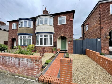 Clifton Road Darlington 3 Bed Semi Detached House For Sale £180000