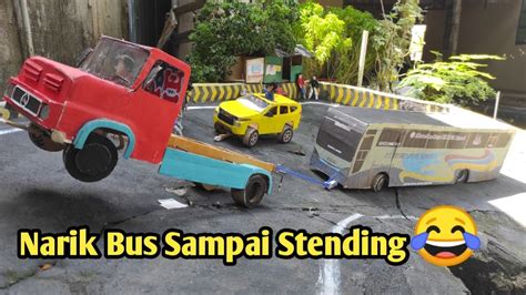 Bus Sumatra Gasruk Di Sitinjau Lauik Di Bantu Truk Mercy Bagong