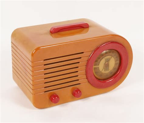 Bakelite Radios Retropotamus