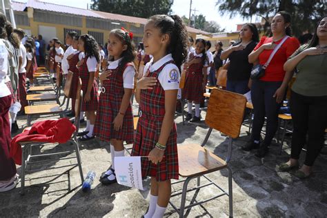 EE UU Y Grupo Ficohsa Impulsan Aulas Dignas Para Asegurar La Calidad