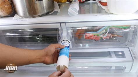 How To Change Samsung Refrigerator Water Filter Youtube