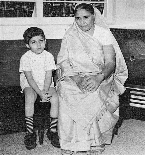 Sunny Deol childhood photo | Old film stars, Vintage bollywood ...