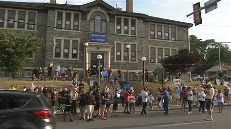 Hundreds gathered in Upper Darby Township for 'Back The Blue' rally