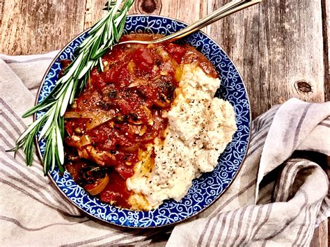 Slow Cooker Chicken Cacciatore - A Hint of Wine