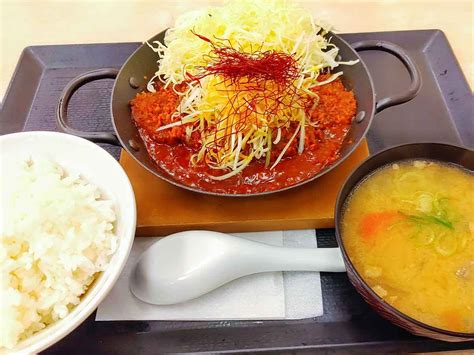 【実食レポ】デカ旨！ 京都のデカ盛り店『洋食シエル』の名物「クリームコロッケランチ」を食べてきた！ 食楽web