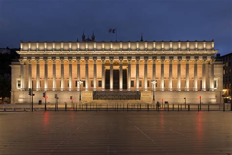 Palais De Justice Lyon France Mise En Lumiere Ville De Lyon Dep