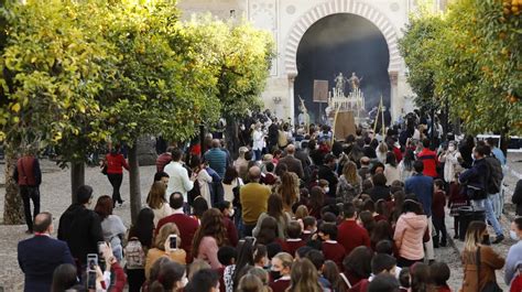 La Procesi N De San Acisclo Y Santa Victoria Patronos De C Rdoba En