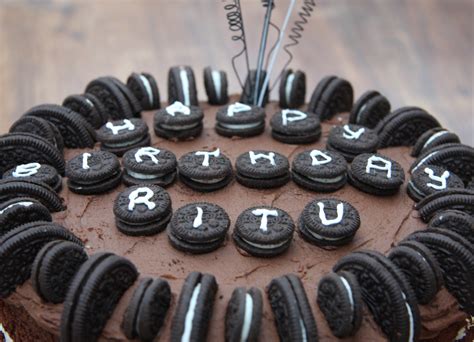 birthday cake oreo 2