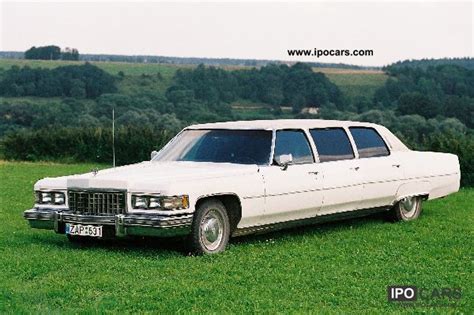 1976 Cadillac Fleetwood - Car Photo and Specs