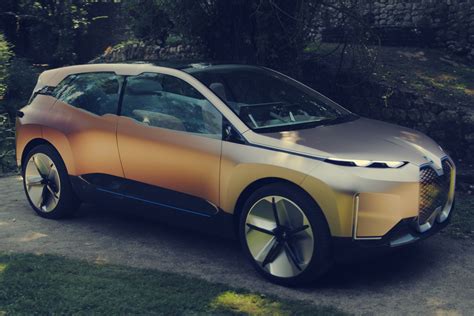 BMW Vision INext HiConsumption