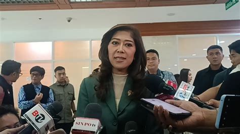 Pernyataan Menkomdigi Meutya Hafid Usai Pegawainya Ditangkap Kasus