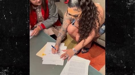 Blueface And Jaidyn Alexis Ink New Joint Deal With Columbia Records