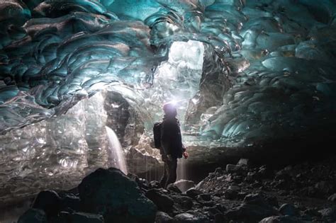 Jökulsárlón: Vatnajökull Glacier Ice Cave Guided Day Trip | GetYourGuide