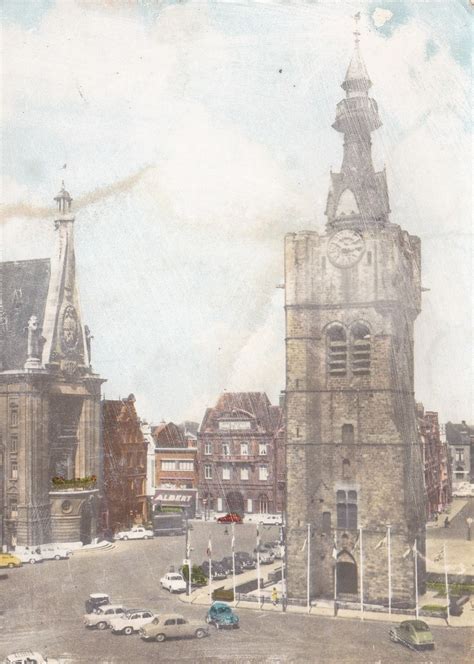 B Thune Le Beffroi Et L H Tel De Ville Carte Postale Ancienne Et