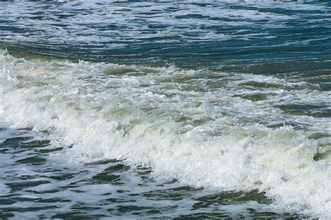 White wave on the sea. 39071575 Stock Photo at Vecteezy