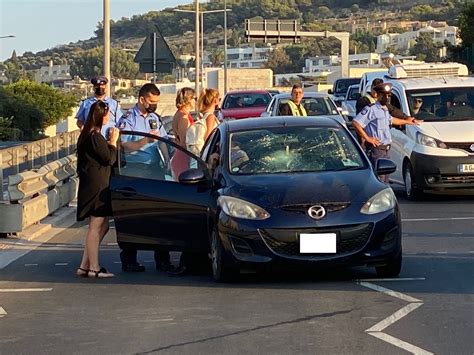 AĠĠORNAT Tfajla ta 20 sena l isptar wara li ttajret f Baħar iċ Ċagħaq