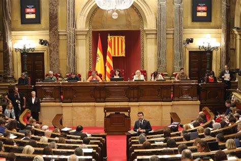 El J Sacseja Erc Mentre Junts Exhibeix Calma