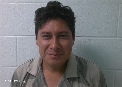 ROMERO LOPEZ VICTOR 06 16 2024 Burnet County Mugshots Zone