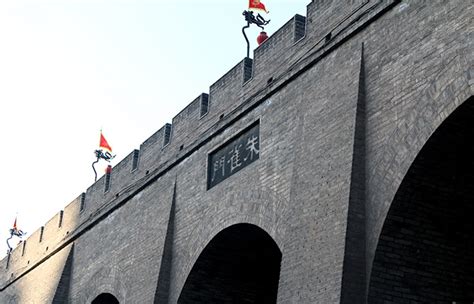 Xi'an City Wall - Top Preserved City Wall in China | Trip Ways