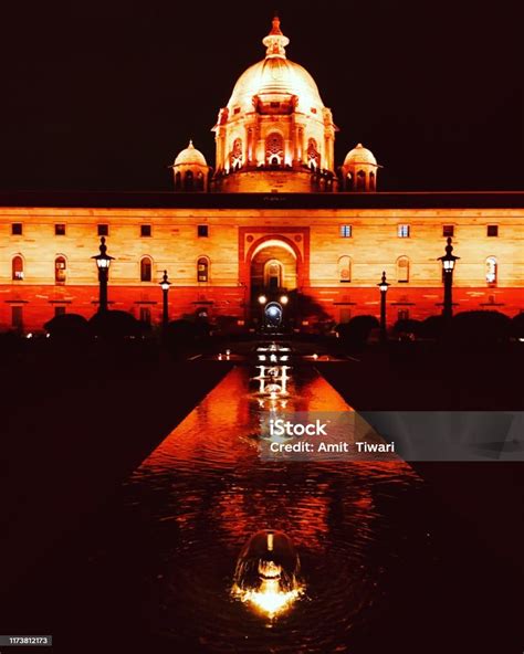 President House Of India Stock Photo - Download Image Now - Delhi, Parliament Building ...