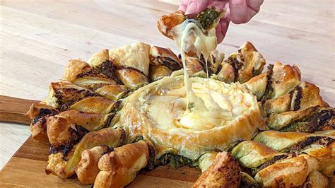 Ring In The Holidays With This Fun Easy Baked Brie Wreath Recipe