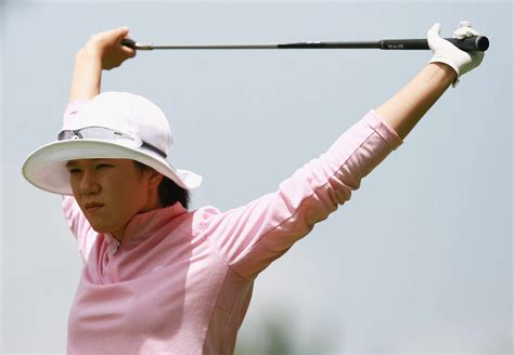7 Golf Stretches That Improve Flexibility