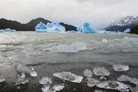 Lago Grey - Travel South America