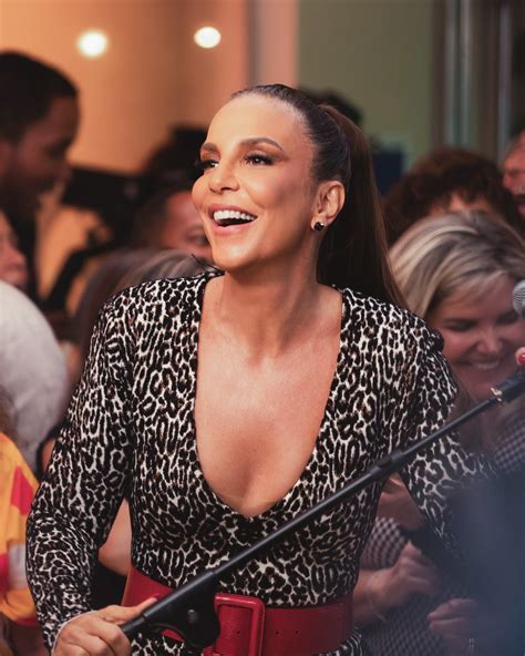 Ivete Sangalo lança álbum novo Macaco Sessions Poptivo