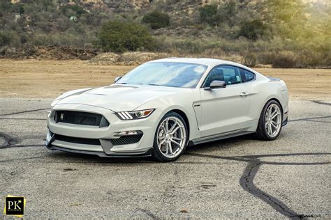 Ford Mustang S Grey Avant Garde M Wheel Front