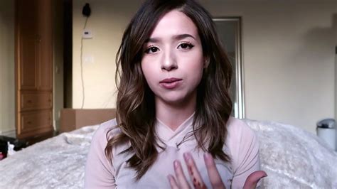 Pokimane Hits Out At Toxic Female Streamers Dexerto