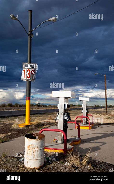 Gas station route 66 hi-res stock photography and images - Alamy