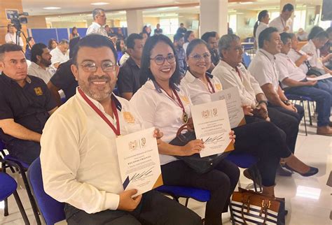 Reconocimiento Al Personal Administrativo Por Su Vocaci N De Servicio