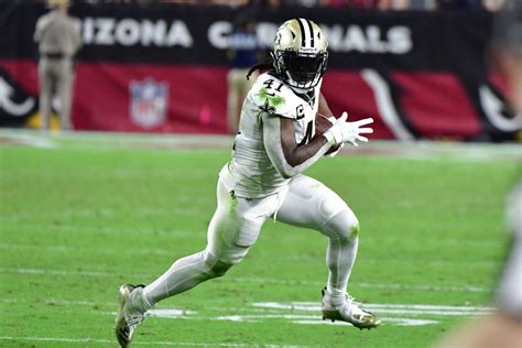 Saints Restructure Contract of RB Alvin Kamara, Report Says - Sports ...