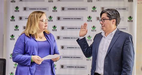 Se Posesiona Nuevo Director Del Sistema Nacional De Bienestar Familiar