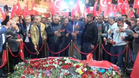 Taksiciler Stiklal Caddesindeki Al Ak Ter R Sald R S N Protesto Etti